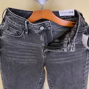 NWT PacSun Mom Jean size 24 Black